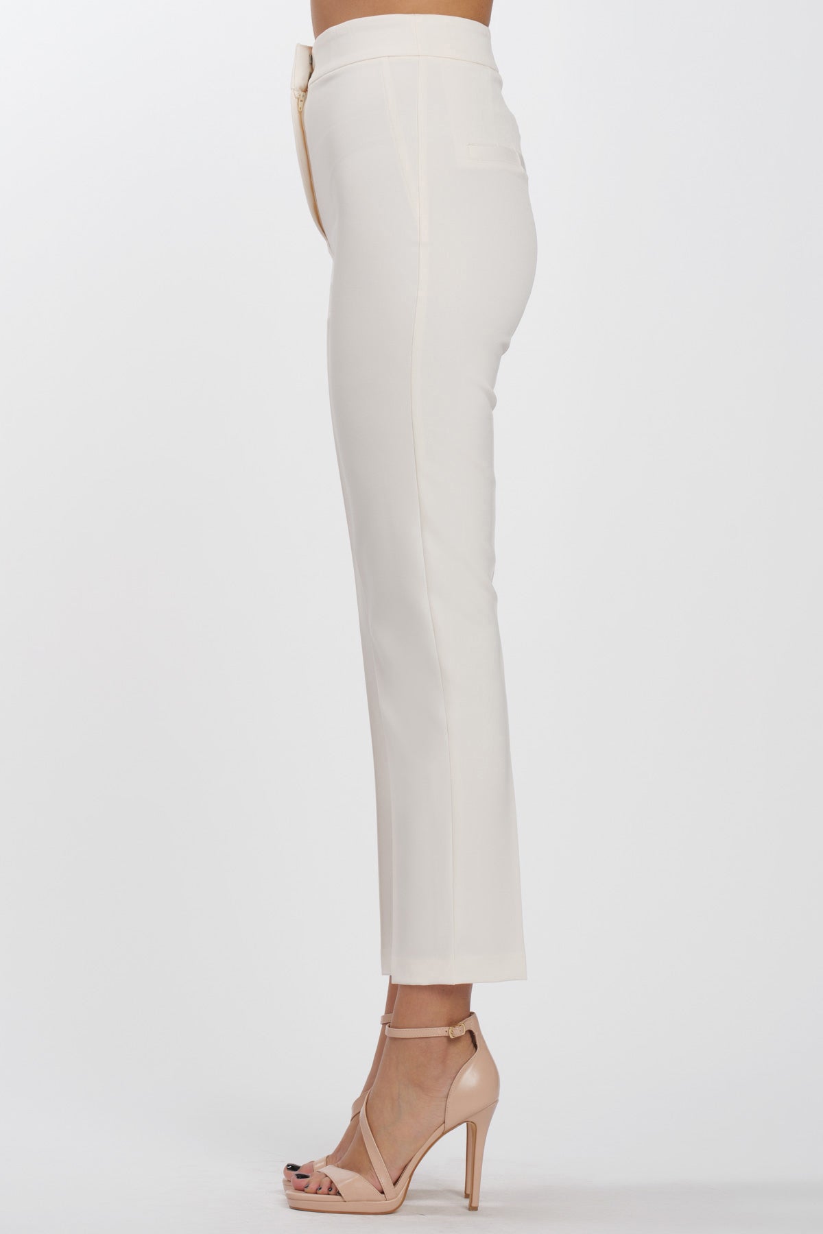 Slim Pants Basic Milk