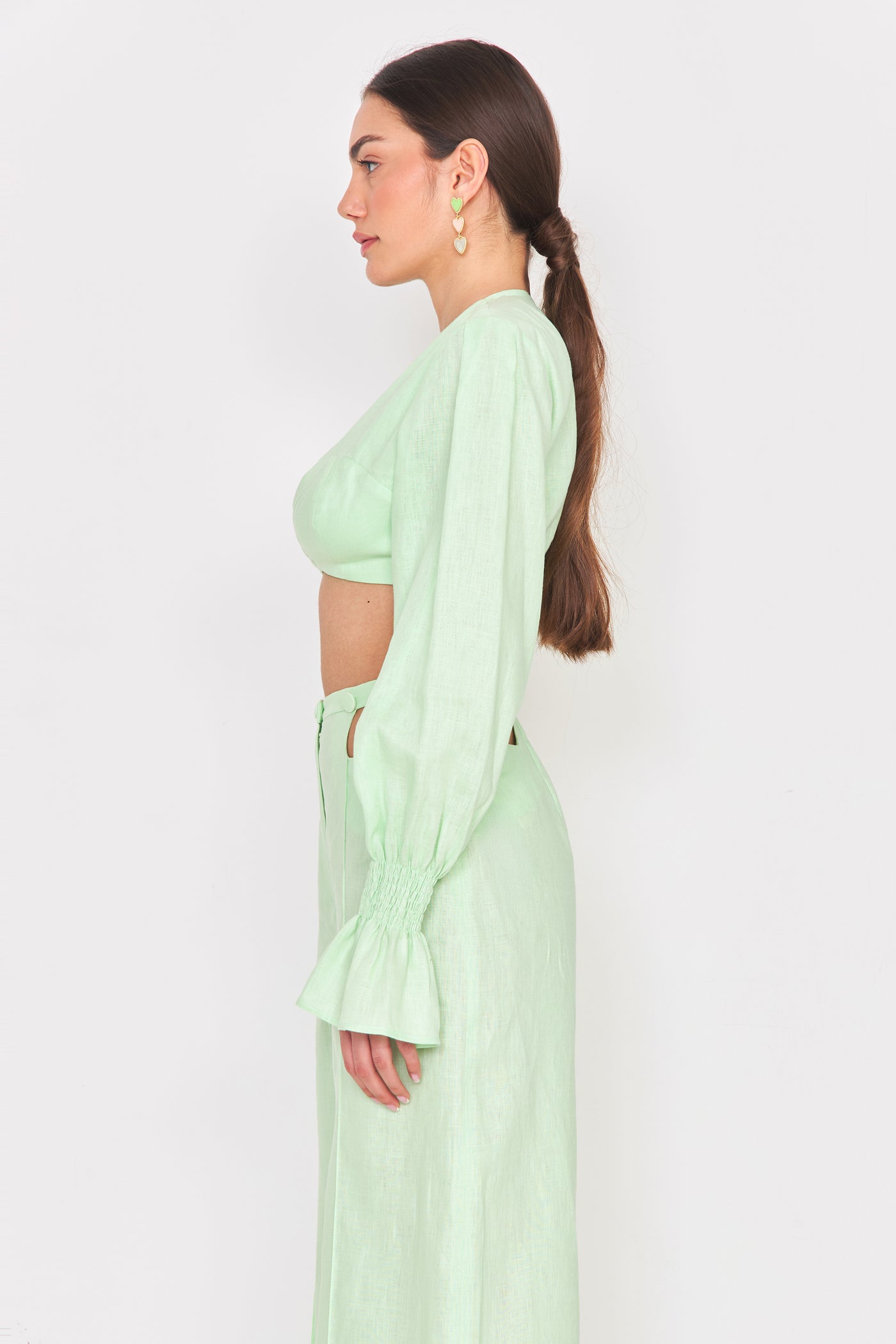Linum Crop