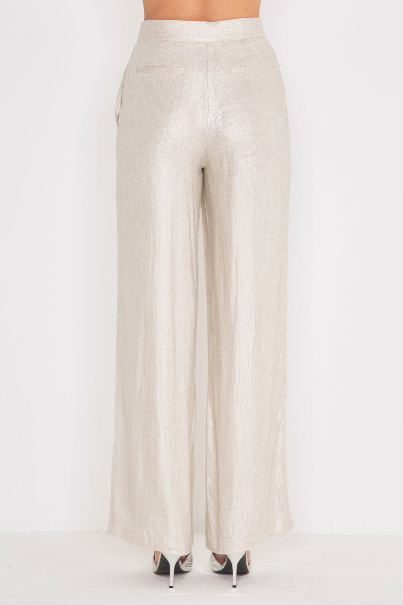 Linum Over Pants