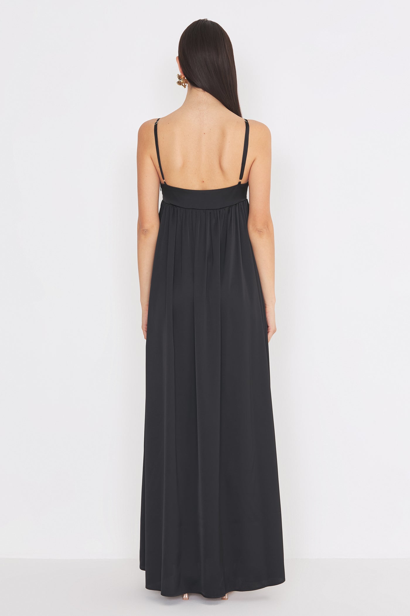Victory Dress Black